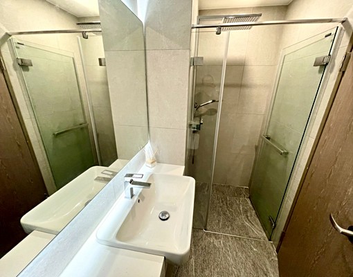 真正✅️近中山捷運站,1房1廳空屋大套房好規劃,屋齡新有陽台 - Image 6