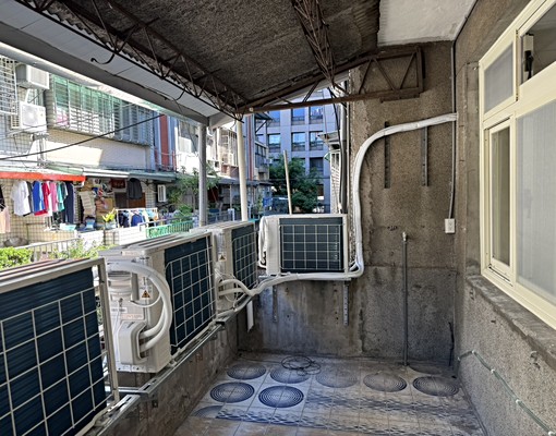 漢生東路環球百貨旁2房+大套房一層一戶 - Image 10