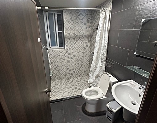 友愛街全新出租套房 - Image 9