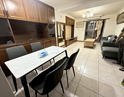 萬隆社宅八德區銀和街3房車 - Image 1