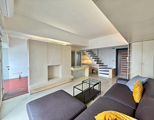 社宅專案|西區超熱鬧地段大三房🔸 - Image 1