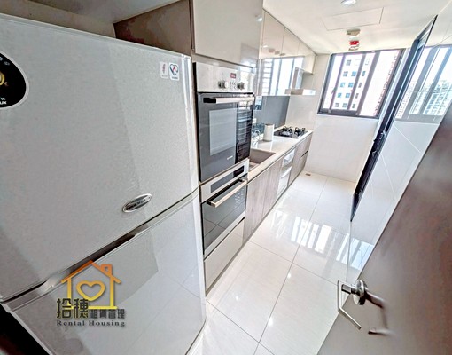 西區│可租補報稅外商│東方嘉磐稀有大三房│平面車位│家具全配 - Image 12