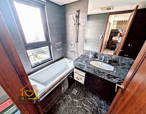 西區│可租補報稅外商│東方嘉磐稀有大三房│平面車位│家具全配 - Image 7