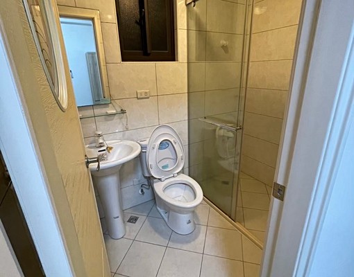 屋主自租-一層一戶大套房+大露台 - Image 6