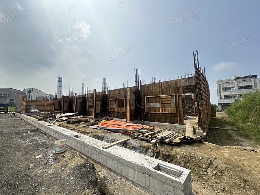 湖美喆峰實景圖