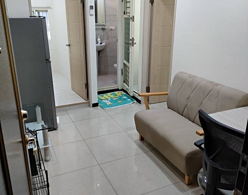 屋主自租雙園街2樓裝潢新附傢俱家電 - Image 1