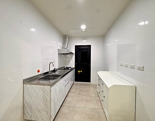 海山捷運全新華廈三房⟨⟨誠意者可議⟩⟩ - Image 10