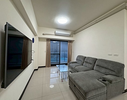 「雅淇」遠8🌹朝外大大電視/大三房*可租補採光一級棒*平車 - Image 2