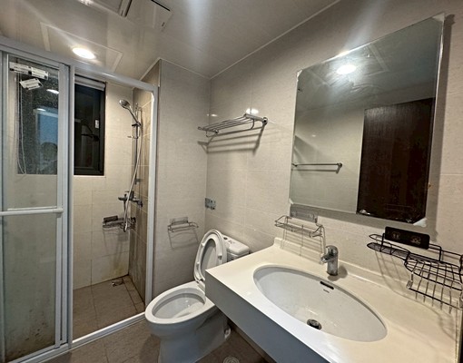 「雅淇」遠8🌹朝外大大電視/大三房*可租補採光一級棒*平車 - Image 10