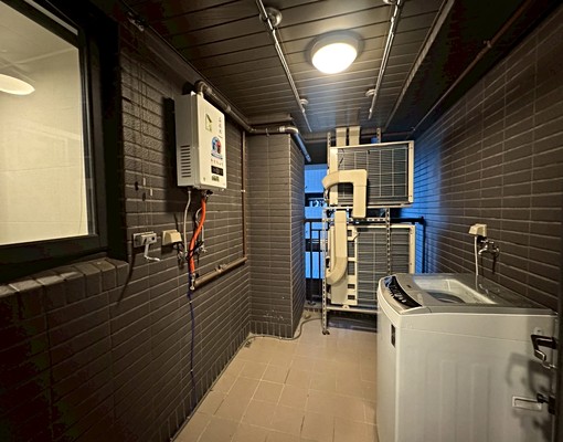 「雅淇」遠8🌹朝外大大電視/大三房*可租補採光一級棒*平車 - Image 14