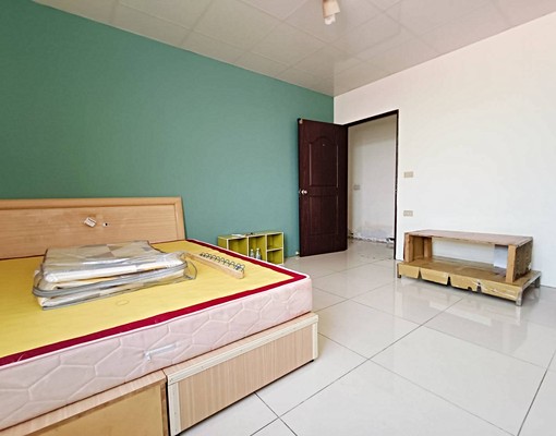 近平鎮家樂福💖住辦💖可補助入戶籍可外籍 - Image 1