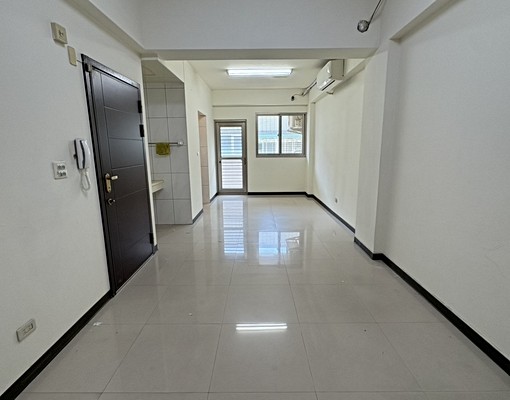 🧡💛林口文化金典透店三樓出租|適合辦公室|住家🧡💛 - Image 2