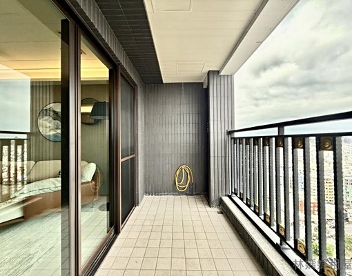 ⭐️【福容ONE】高樓河畔景觀大3房-含2平面車⭐️ - Image 3