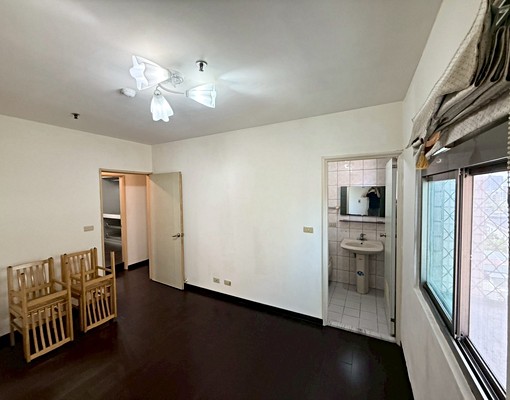 高樓層🌟可戶籍/3台冷氣🌟包裹垃圾代收/衛浴抽風/採光 - Image 9