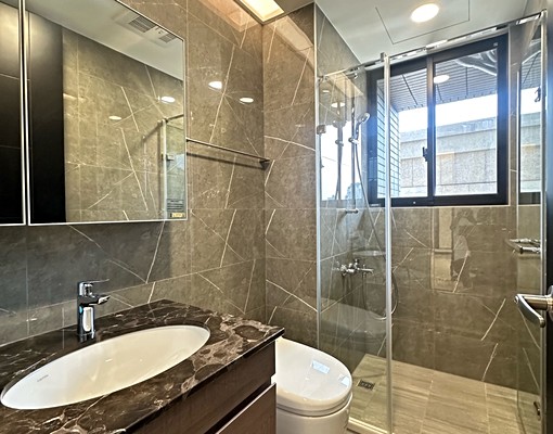 A18高鐵~全新裝潢大3房~超美~含車位~搶先預約看房 - Image 13