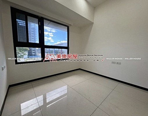 美樂~三重雙捷*首租平面三房*屋齡新*雙衛浴*可寵*有陽台 - Image 3