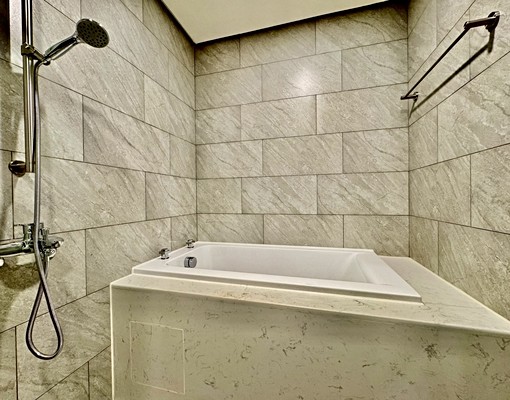 高樓層全新未住2房+平車 - Image 11