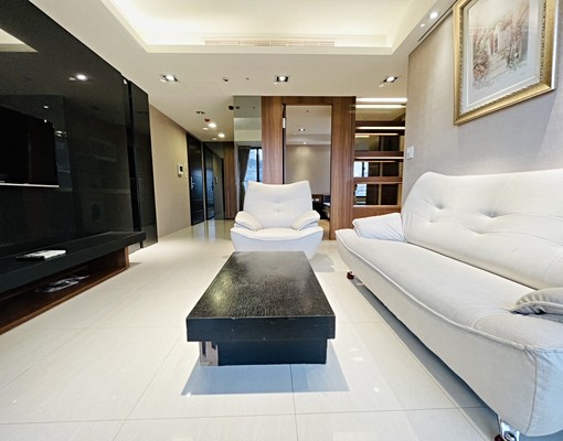 🌹巴黎第六區🌹捷運崇德文心◆稀有景觀兩房雙衛浴◆可租補 - Image 3