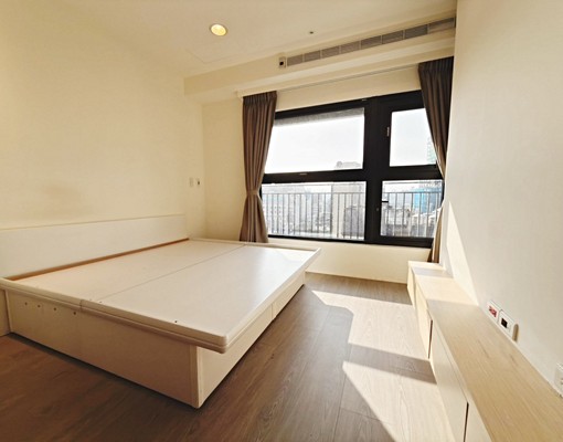 ⭐️萬華區西寧南路🏢近西門捷運🏠泳池健身KTV豪華公設⭐ - Image 6