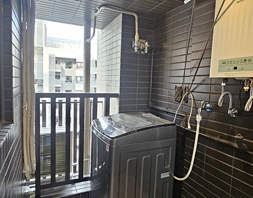 秒殺可租補海山站5分鐘全新未住二房裝潢全套家具 - Image 10