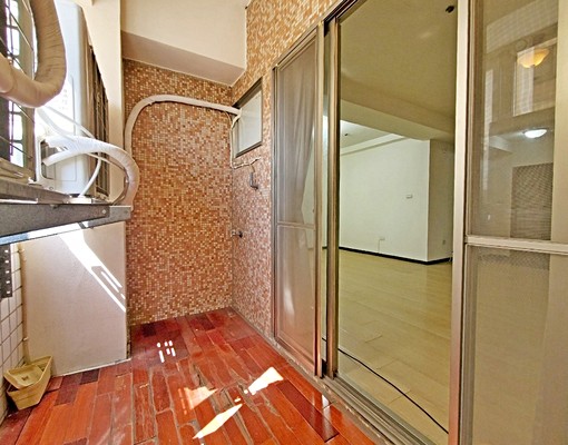 正中正路上綠園邸可租補大三房 - Image 15