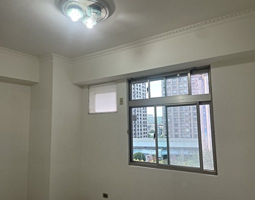 電梯大樓,優質社區內,24小時保全管理系統。活機能非常棒! - Image 5