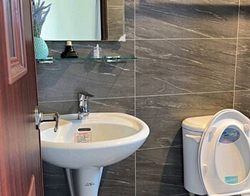 小港宏平路全新套房出租/剩202房(見說明) - Image 3