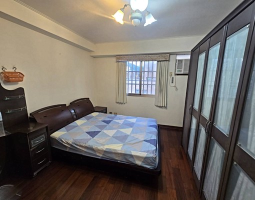 仁愛路大國民大三房另有車位可租不可寵物安奉神明 - Image 8