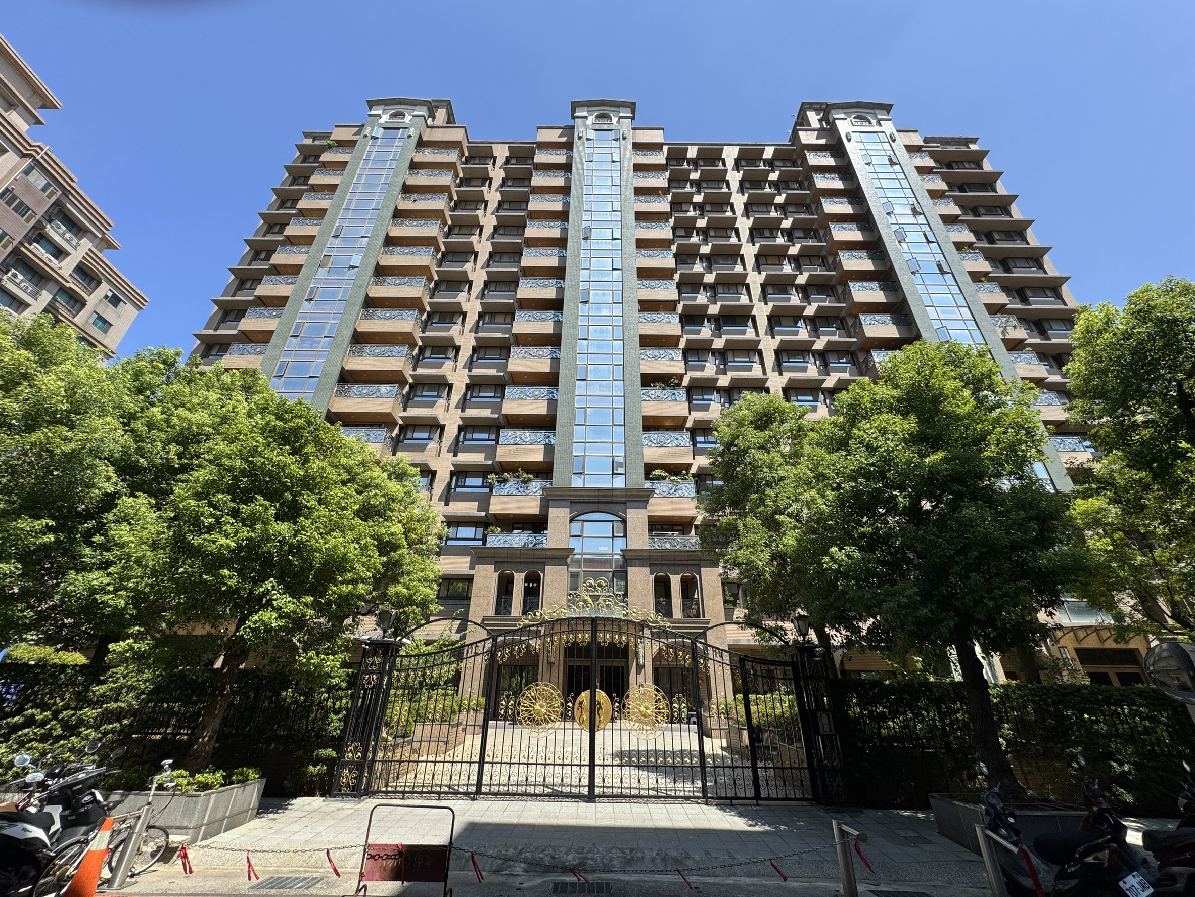 ❤️龍躍大空間∣精美漂亮三房車∣前陽台進出