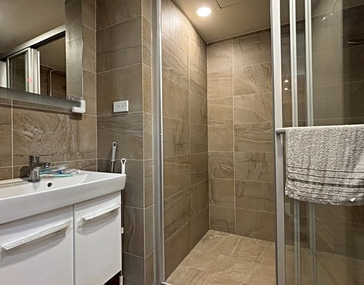 A18新成屋2房|自住等級精裝修|格局佳有玄關|收納空間多 - Image 9