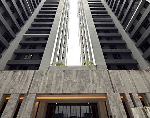 可租補❤️台中車站秀泰新時代LALAPORT全配正2房+平車 - Image 2