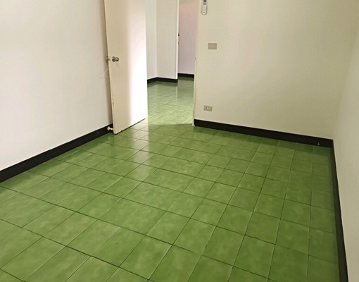 行政文教中心交便環境寧靜及生活機能性佳。 - Image 4