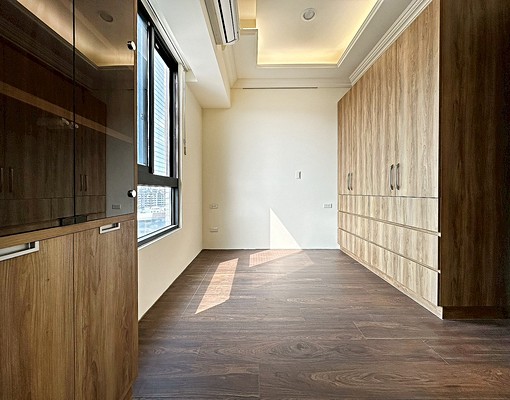 時代四季|G7捷運|大三房平車|通風採光溫馨戶 - Image 11