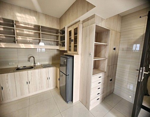 近工業區/龍安商圈~高檔裝潢~可租補報稅~垃圾集中 - Image 8