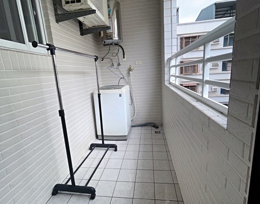 鄰近崑山科大及統一夢時代，精美獨立套房 - Image 9