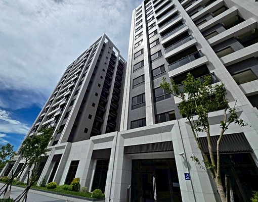 嘉禾社宅/免仲可租補/楊新北路全新典藏三房車 - Image 15