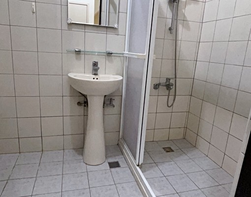 鄰近崑山科大及統一夢時代，精美獨立套房 - Image 6