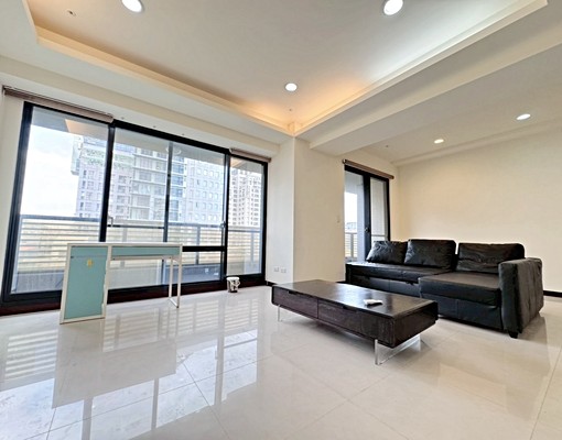 市政文華-市府捷運站國泰置地旁五期最精華地段 - Image 4