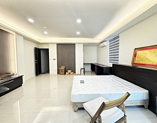 近夜市火車站獨立全新大套房家具全 - Image 1