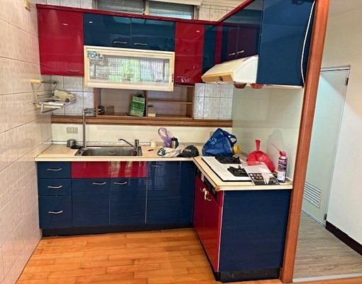 重新油漆,全新衛浴,整棟全新清潔 - Image 3