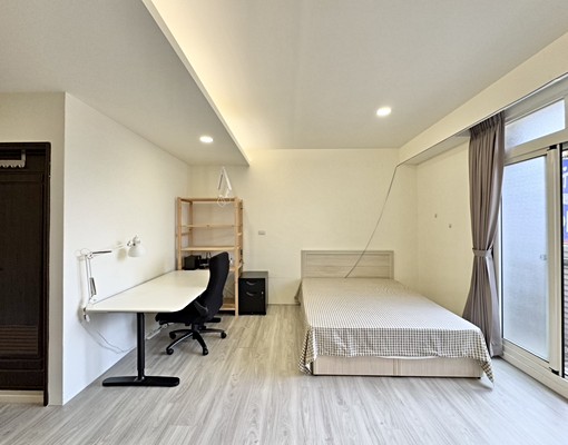 山西路A案🔥超美高採光🔥陽台獨洗曬✨木質調✨游泳池 - Image 5