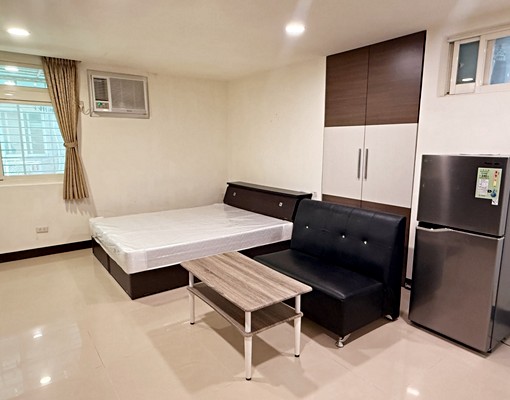 ⭐稀有電梯獨立門牌套房⭐台水台電/採光獨洗/代收垃圾/光復橋 - Image 2