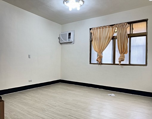 [可租補]樂華夜市旁三房 - Image 1