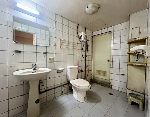 黎明清境大套房｜附陽台,近站牌及超商｜社宅 - Image 2