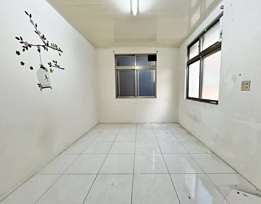 新民高中旁獨棟透天(租) - Image 7