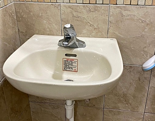 靠窗套房變頻空調林森路與四維路附近 - Image 8