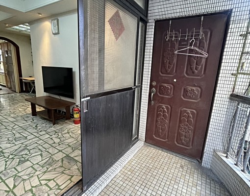 喬陽社宅-新泰國中二樓三房✅租補✅戶籍/可貓 - Image 1