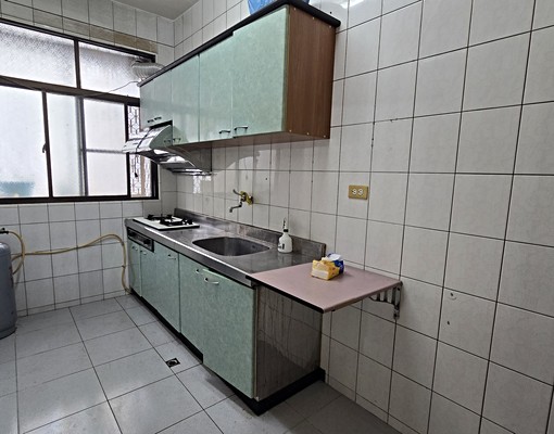 大空間電梯華廈、可租補可寵物 - Image 4