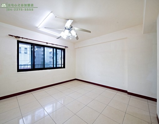 🔥|大空間格局正好規劃|太平家樂福旁臨路店住透天|整棟四層 - Image 8