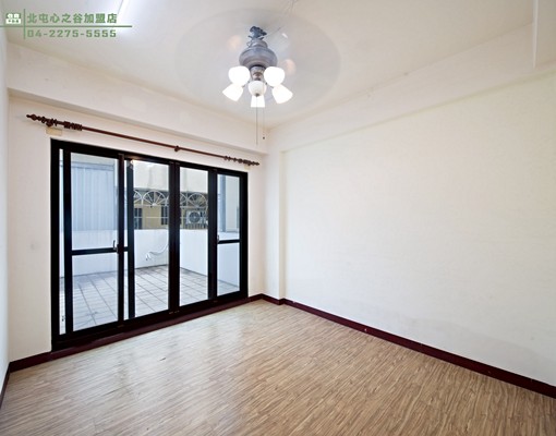 🔥|大空間格局正好規劃|太平家樂福旁臨路店住透天|整棟四層 - Image 9